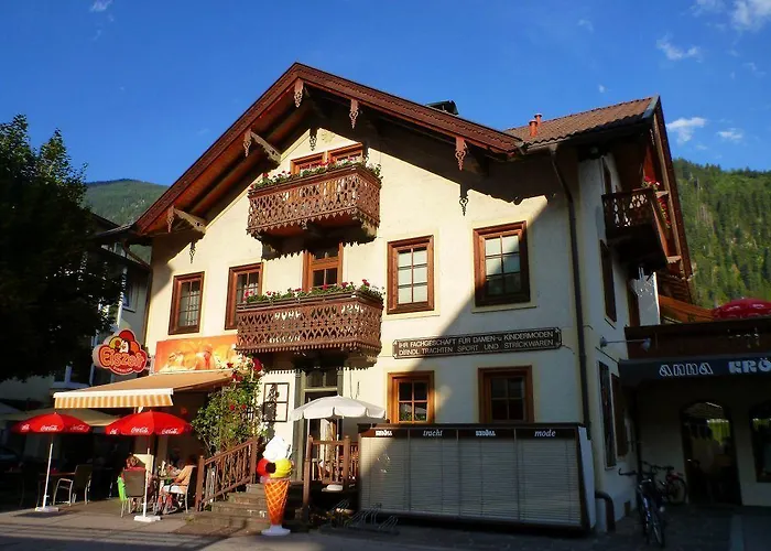 Stefan Kroell Апартаменты *